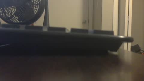 Snapshot of bigasahorse2101 chatting on 04/06/26, 12:39 Bigasahorse2101 online show from 04/06/26, 12:39