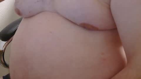 Snapshot of bigass171071 chatting on 12/03/25, 06:17 Bigass online show from 12/03/25, 06:17