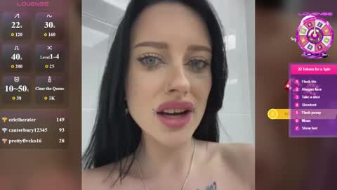 Snapshot of bigassbitch911 chatting on 12/09/24, 09:16 EvaAndersonXxX online show from 12/09/24, 09:16