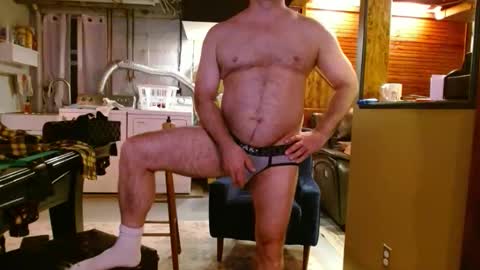 Snapshot of bigassman46 chatting on 04/20/26, 09:34 Straight Dave online show from 04/20/26, 09:34