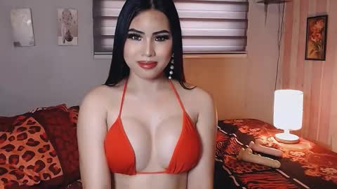 Mia online show from 02/12/26, 07:58