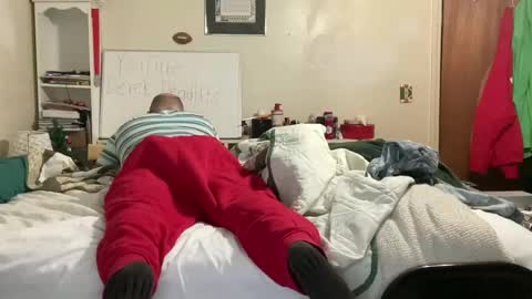 Mr. Muscle Monster online show from 05/06/26, 03:02