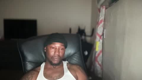 Snapshot of bigbackwoodcali chatting on 02/22/25, 11:46 bigbackwoodcali online show from 02/22/25, 11:46