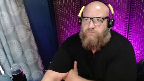 BigBear4Cuddles online show from 07/31/26, 11:15
