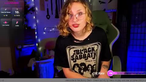 Snapshot of bigbearandbunny chatting on 01/28/25, 12:05 bigbearandbunny online show from 01/28/25, 12:05