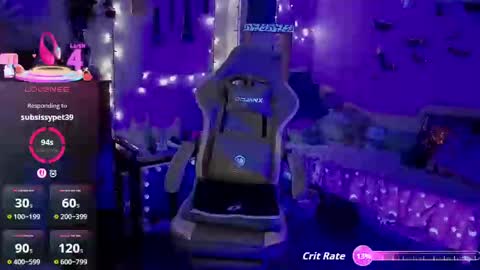 Snapshot of bigbearandbunny chatting on 09/20/25, 01:17 bigbearandbunny online show from 09/20/25, 01:17