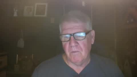 Snapshot of bigbeerdrinker1 chatting on 11/12/25, 06:25 bigbeerdrinker online show from 11/12/25, 06:25