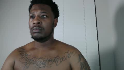 Snapshot of bigblack004 chatting on 01/12/25, 02:03 bigblack004 online show from 01/12/25, 02:03