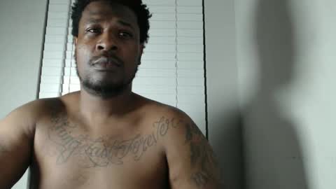 Snapshot of bigblack004 chatting on 03/04/25, 12:50 bigblack004 online show from 03/04/25, 12:50