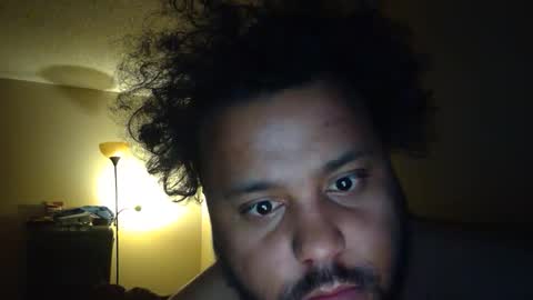 Snapshot of bigblackb021 chatting on 12/17/25, 02:01 bigblackb021 online show from 12/17/25, 02:01