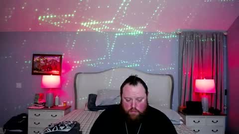 Snapshot of bigboi1o11 chatting on 02/13/25, 07:56 Bigboi1o11 online show from 02/13/25, 07:56