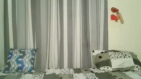 Vee online show from 03/01/26, 12:45