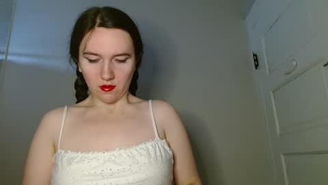 Isabella online show from 11/20/25, 01:44