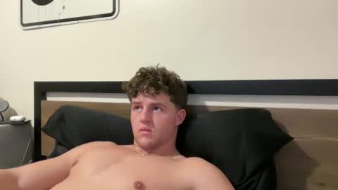 Snapshot of bigbootyburger1 chatting on 03/09/26, 12:25 bigbootyburger1 online show from 03/09/26, 12:25