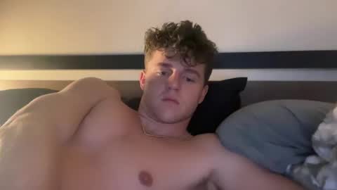 Snapshot of bigbootyburger1 chatting on 04/13/26, 04:51 bigbootyburger1 online show from 04/13/26, 04:51