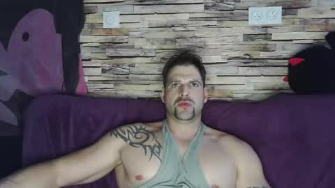 Snapshot of bigboyband chatting on 02/23/25, 04:57 Bigboyband online show from 02/23/25, 04:57