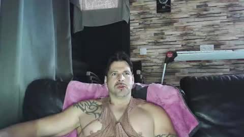 Bigboyband online show from 12/15/25, 09:35