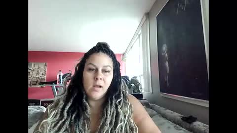 Snapshot of bigbreastsabrina chatting on 04/29/26, 01:15 BIG BREAST SABRINA online show from 04/29/26, 01:15