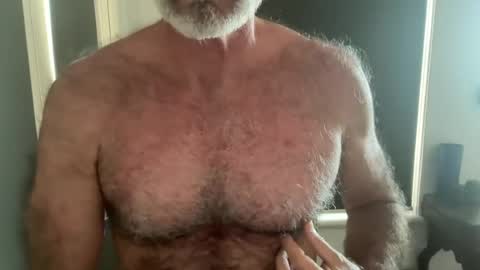 Snapshot of bigbush1 chatting on 07/02/26, 12:10 big bush online show from 07/02/26, 12:10