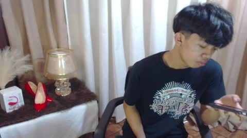 Snapshot of bigcock_kerbzz chatting on 04/13/26, 01:00 bigcock_kerbzz online show from 04/13/26, 01:00