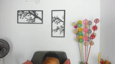 sexy muscle online show from 02/10/25, 11:25