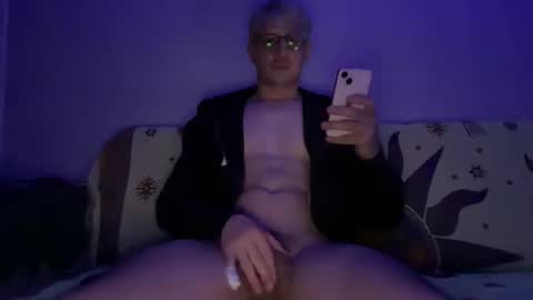 Snapshot of bigcock_n chatting on 01/12/25, 12:39 Dream boy online show from 01/12/25, 12:39