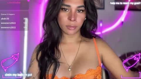 Snapshot of bigcockamanda23 chatting on 04/06/26, 04:46 queen amanda online show from 04/06/26, 04:46