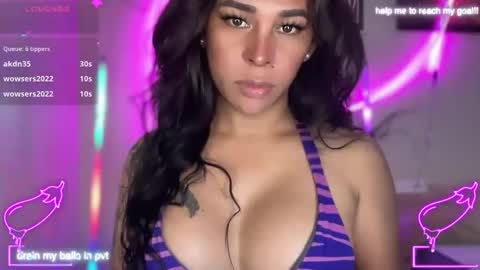 Snapshot of bigcockamanda23 chatting on 04/14/26, 07:47 queen amanda online show from 04/14/26, 07:47