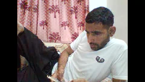 akash online show from 02/03/25, 09:19