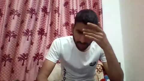 akash online show from 02/14/25, 08:42