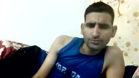 akash online show from 09/27/25, 09:47