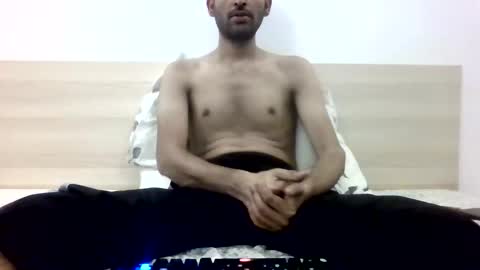 akash online show from 10/14/25, 07:14