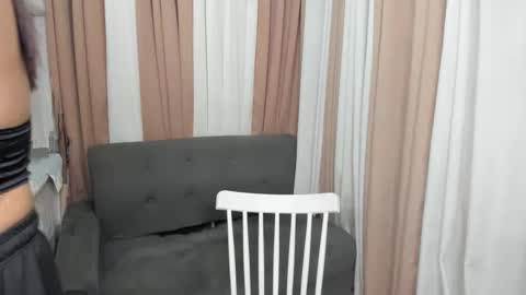 Snapshot of bigcockjannah chatting on 03/03/25, 12:04 SUCK ME TILL I EXPLODE online show from 03/03/25, 12:04