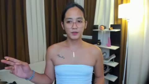 Snapshot of bigcockjannah chatting on 11/17/25, 08:20 SUCK ME TILL I EXPLODE online show from 11/17/25, 08:20