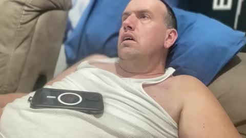 Snapshot of bigcocksuckingslut chatting on 12/01/25, 01:54 bigcocksuckingslut online show from 12/01/25, 01:54