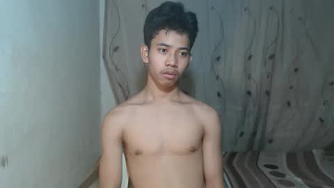 Snapshot of bigcockyummysex chatting on 11/25/25, 05:29 bigcockyummysex online show from 11/25/25, 05:29