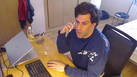 Snapshot of bigcok35spain chatting on 02/11/25, 10:04 bigcok35spain online show from 02/11/25, 10:04