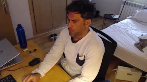 Snapshot of bigcok35spain chatting on 09/30/25, 08:30 bigcok35spain online show from 09/30/25, 08:30