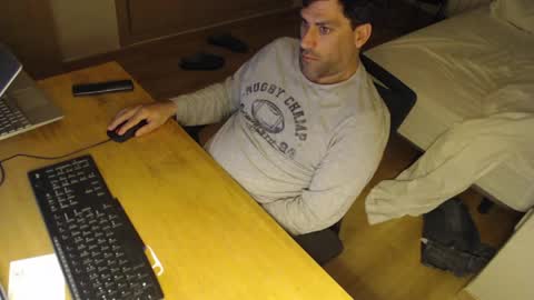 Snapshot of bigcok35spain chatting on 04/25/26, 04:59 bigcok35spain online show from 04/25/26, 04:59