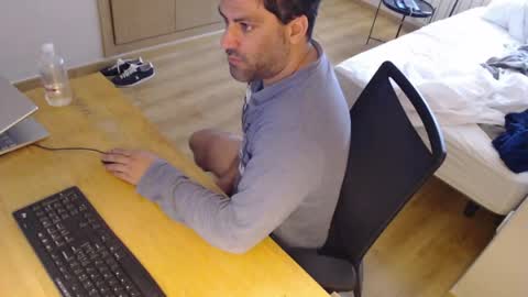 Snapshot of bigcok35spain chatting on 05/09/26, 09:03 bigcok35spain online show from 05/09/26, 09:03