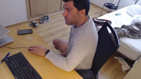 Snapshot of bigcok35spain chatting on 05/16/26, 08:33 bigcok35spain online show from 05/16/26, 08:33