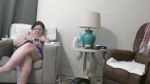 Snapshot of bigcraig123 chatting on 02/04/25, 11:49 Craig online show from 02/04/25, 11:49