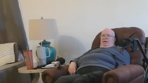 Snapshot of bigcraig123 chatting on 03/06/25, 09:42 Craig online show from 03/06/25, 09:42