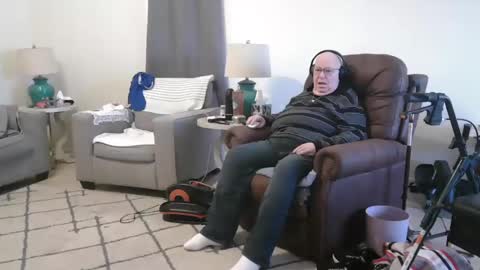 Snapshot of bigcraig123 chatting on 03/11/25, 02:51 Craig online show from 03/11/25, 02:51