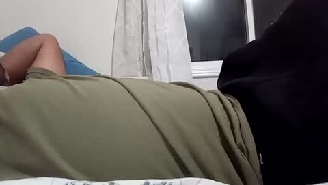 Snapshot of bigcumcanada chatting on 01/16/25, 01:37 bg online show from 01/16/25, 01:37