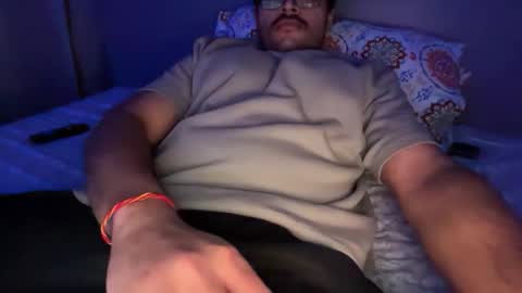 Snapshot of bigdaddybullx69 chatting on 02/24/26, 02:09 Bigdaddybullx69 online show from 02/24/26, 02:09