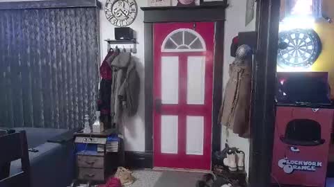 Darryl online show from 02/17/25, 01:15