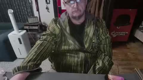 Snapshot of bigdbrillion chatting on 03/14/26, 11:48 Darryl online show from 03/14/26, 11:48