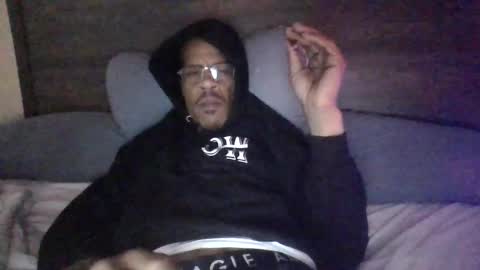 Snapshot of bigdickdaddy3200798456 chatting on 01/26/25, 05:23 bigdickdaddy3200798456 online show from 01/26/25, 05:23