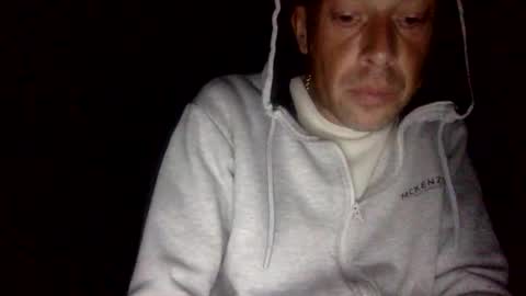 Snapshot of bigdickdangles472924 chatting on 09/24/25, 07:06 bigdickdangles472924 online show from 09/24/25, 07:06